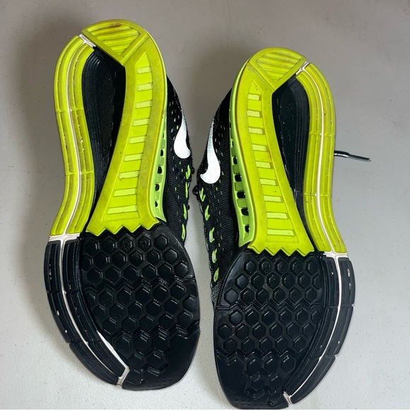 Nike Zoom Structure 18 Black Volt Running Shoes Women's 8 sneakers 683737-100 - Picture 3 of 8